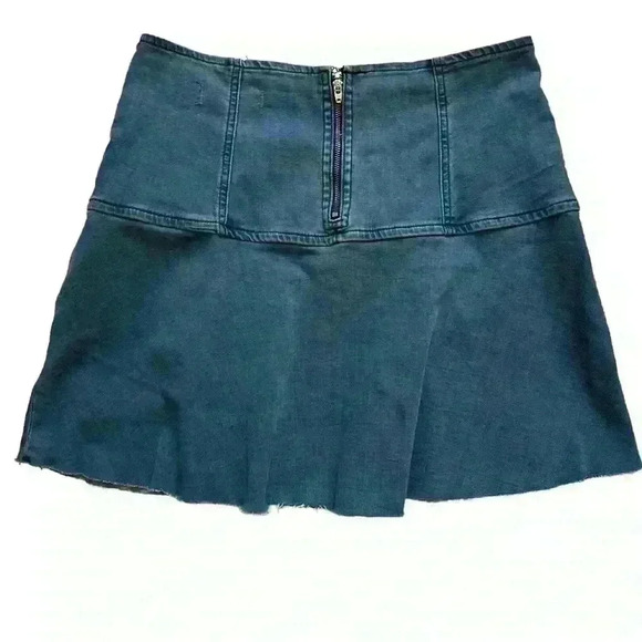 Free People Highlands Denim Mini Skirt Size 8 - Picture 5 of 9